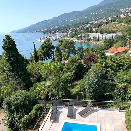 Luxury Twin Apartment Opatija